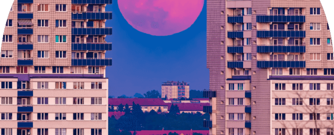 Skyline Halle Neustadt mit rotem Mond